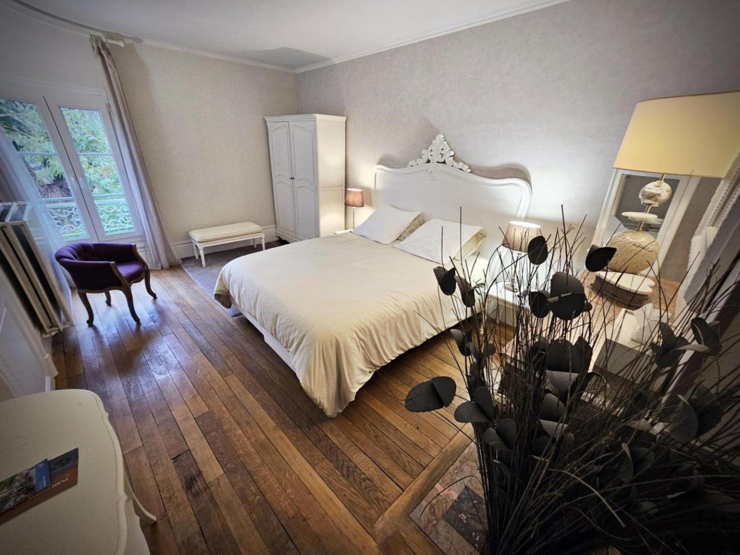 Le Corrigot Hotel Pierry Ruang foto