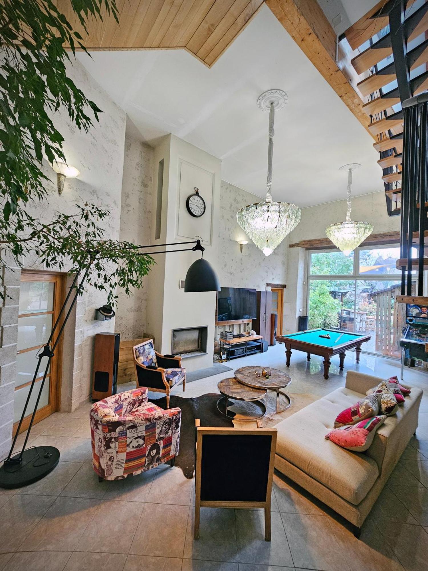 Le Corrigot Hotel Pierry Bagian luar foto