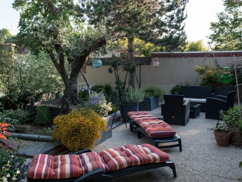 Le Corrigot Hotel Pierry Bagian luar foto